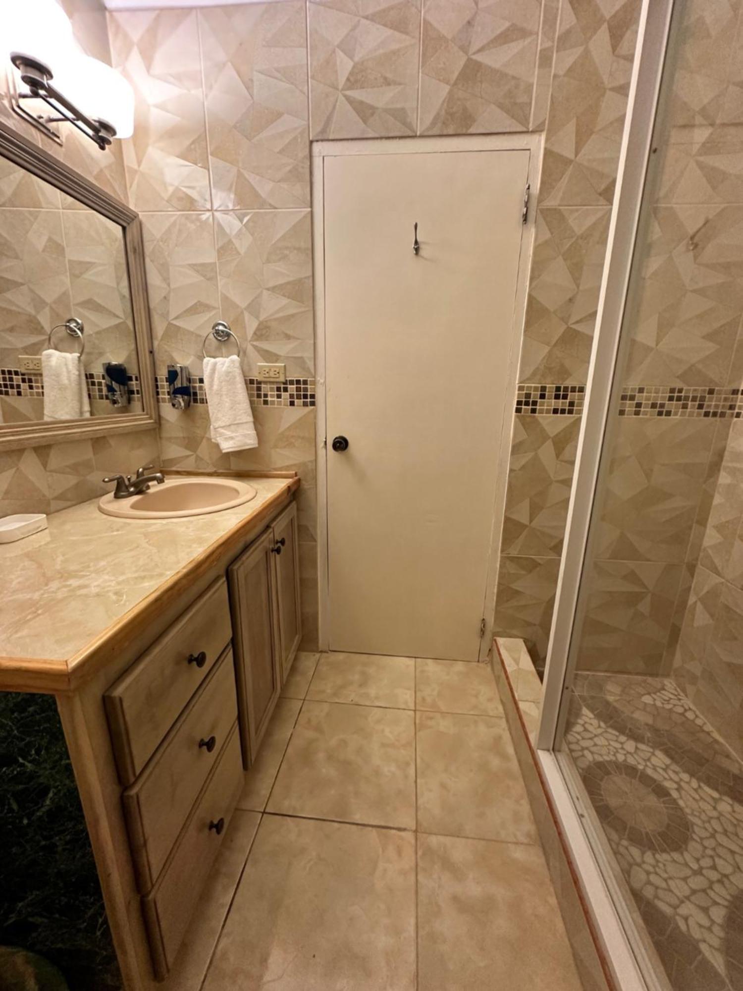 מונטגו ביי Ocean Sight Villa מראה חיצוני תמונה