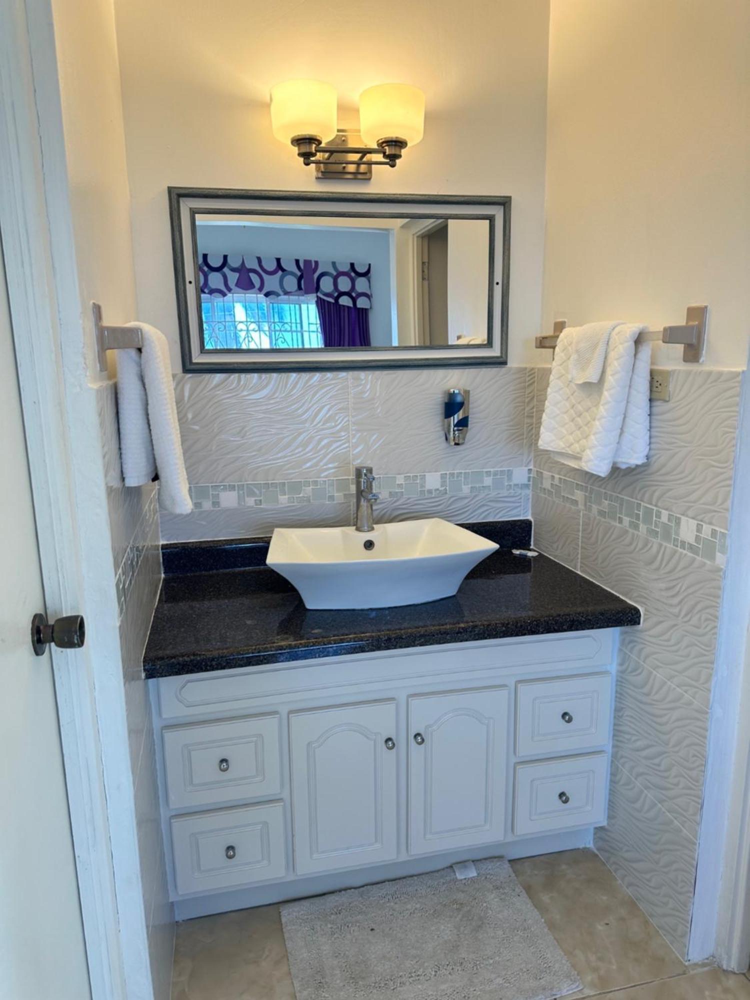 מונטגו ביי Ocean Sight Villa מראה חיצוני תמונה